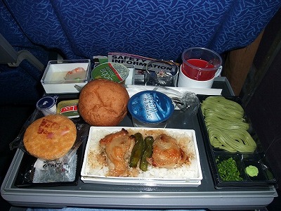airline meals - Singapore -> Tokyo Haneda (SQ636) economy class