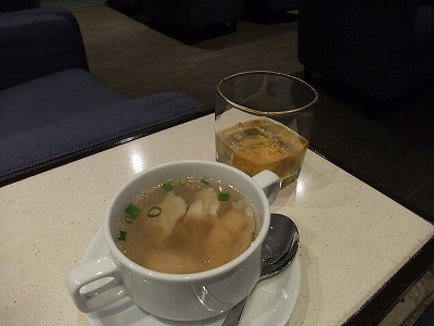 airport lounge - Bangkok airport Thai airways Royal Silk lounge