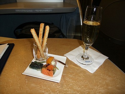 airline meals - Narita -> Los Angeles (NH006) First class