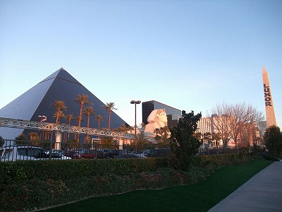 sightseeing - Las Vegas (Nevada, USA) - The Luxor hotel