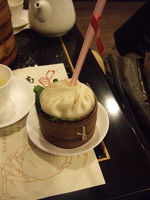 Sightseeing - Shanhai city (gourmet) (Shanghai, China) - The Nanxiang Steamed Buns Restaurant