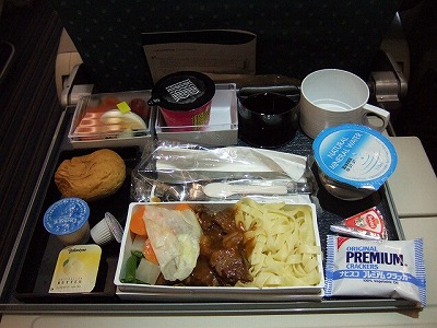airline meals - Haneda->Singapore(SQ635) Singapore airlines economy class